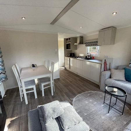 Luxe Chalet Hoenderloo Airco, Netflix - Recreation Only Buitenkant foto