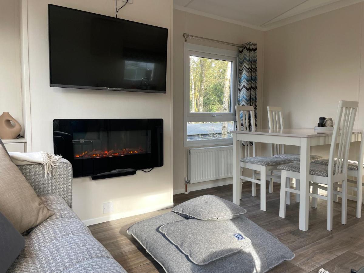Luxe Chalet Hoenderloo Airco, Netflix - Recreation Only Buitenkant foto