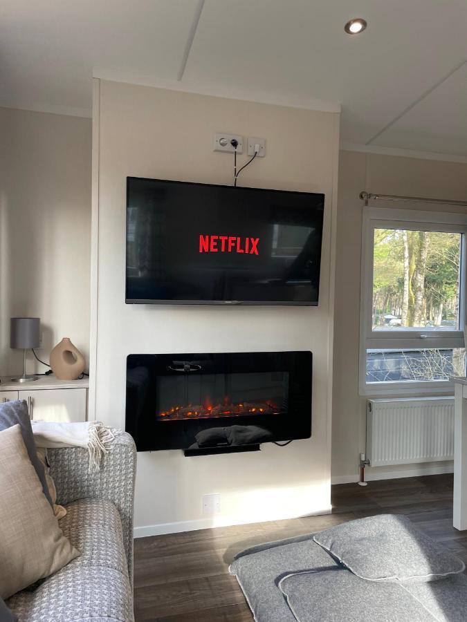 Luxe Chalet Hoenderloo Airco, Netflix - Recreation Only Villa Buitenkant foto